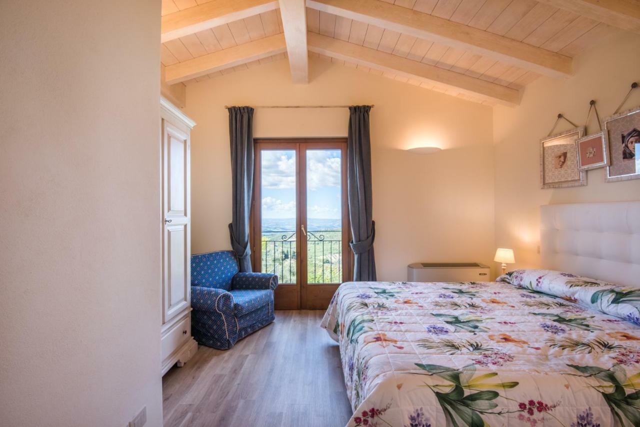 Casa Vacanze Squarcialupi Castellina in Chianti Εξωτερικό φωτογραφία