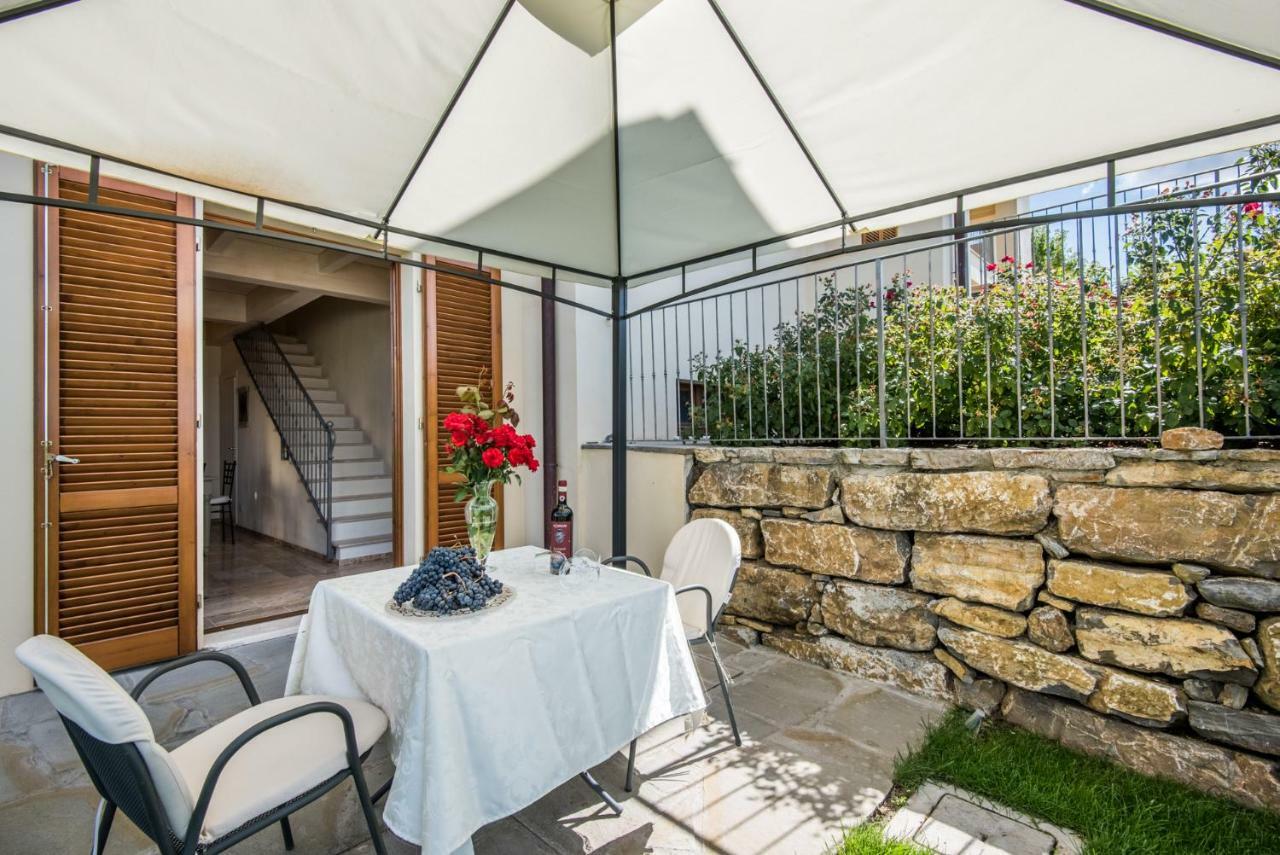 Casa Vacanze Squarcialupi Castellina in Chianti Εξωτερικό φωτογραφία